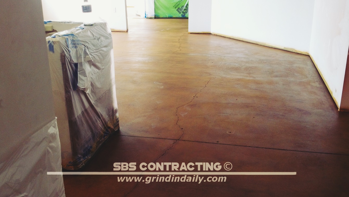 SBS-Contracting-Concrete-Stain-Project-01-02
