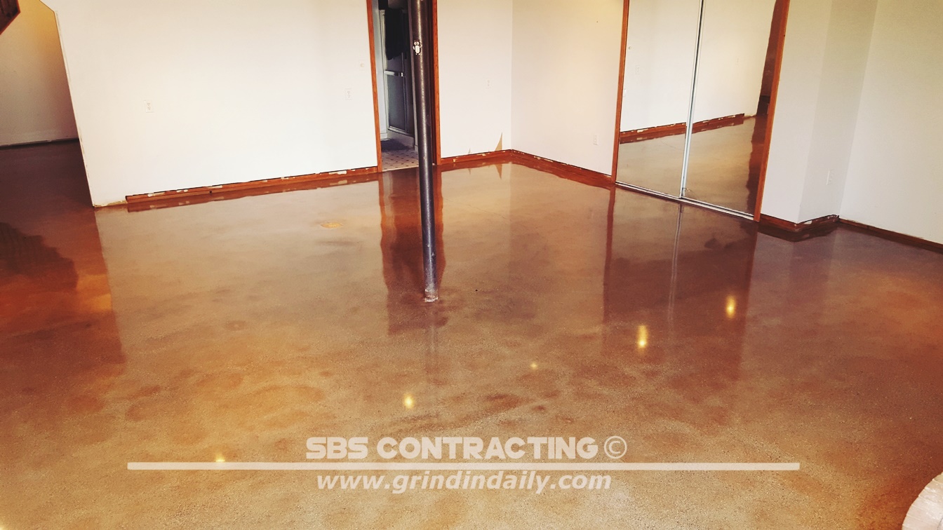 SBS-Contracting-Concrete-Stain-Project-03-06