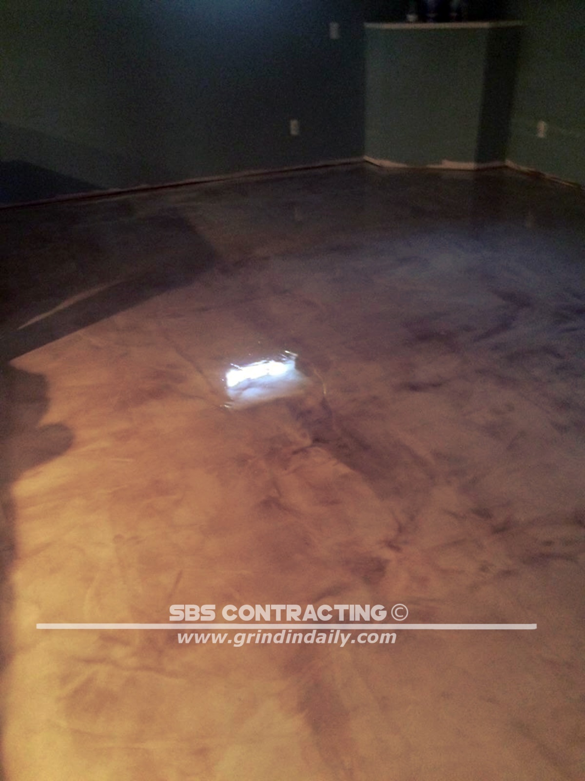 SBS-Contracting-Metallic-Epoxy-Project-White-And-Brown-05-09-2018-01